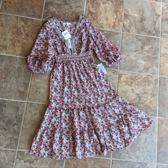 Max Studio Dresses & Skirts - NWT max studio flowy dress XS